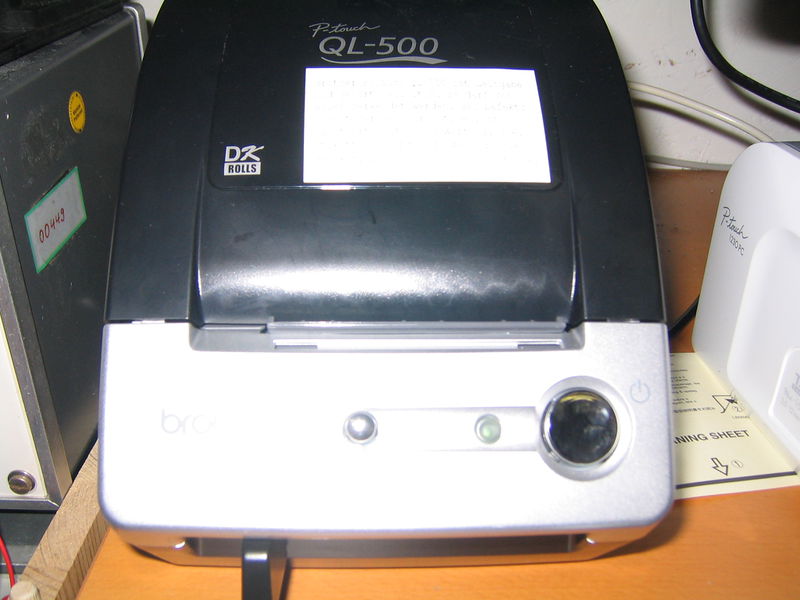 Datei:Labeldrucker QL500.JPG